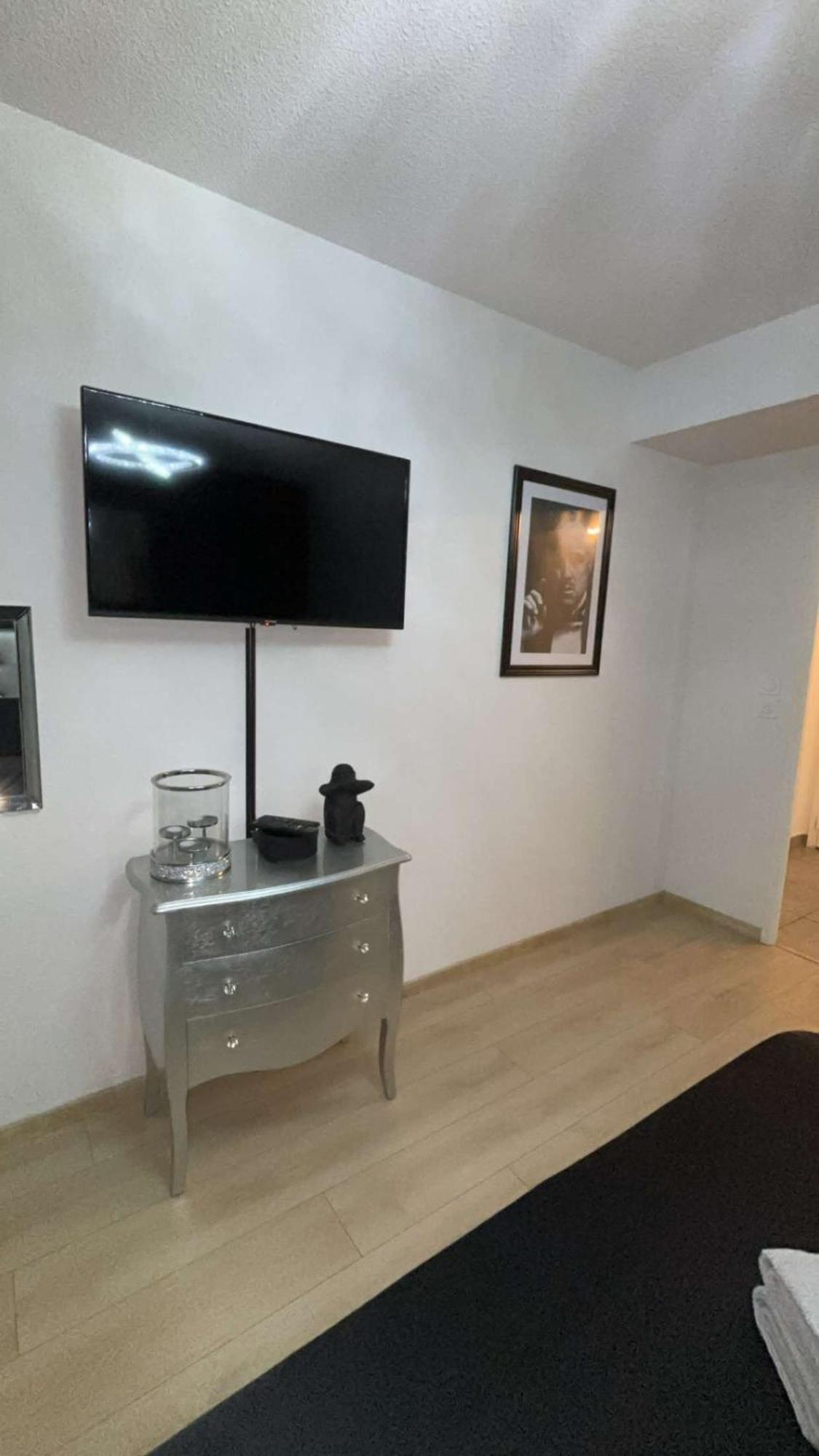 Suite Jacuzzi "Spa Privatif " Appartement Jacuzzi Toulouse Buitenkant foto