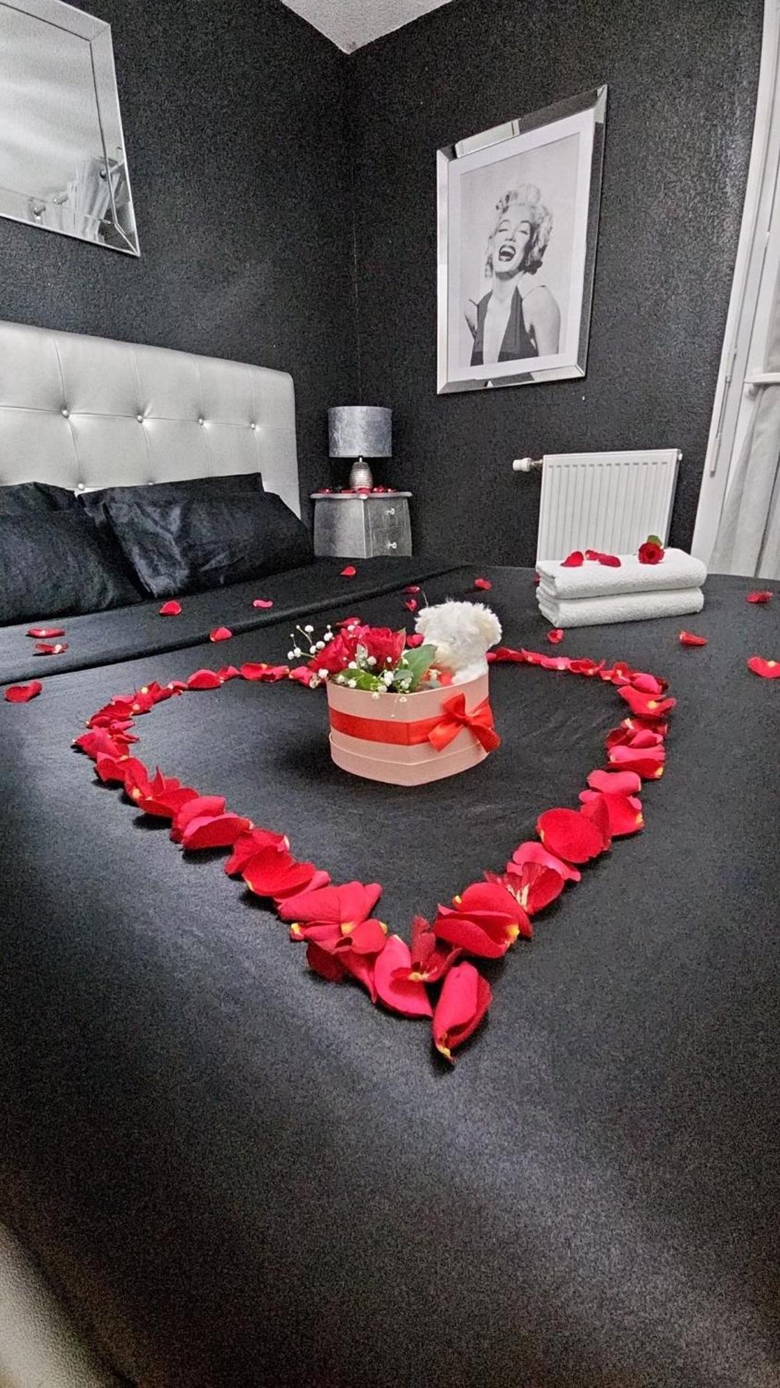 Suite Jacuzzi "Spa Privatif " Appartement Jacuzzi Toulouse Buitenkant foto