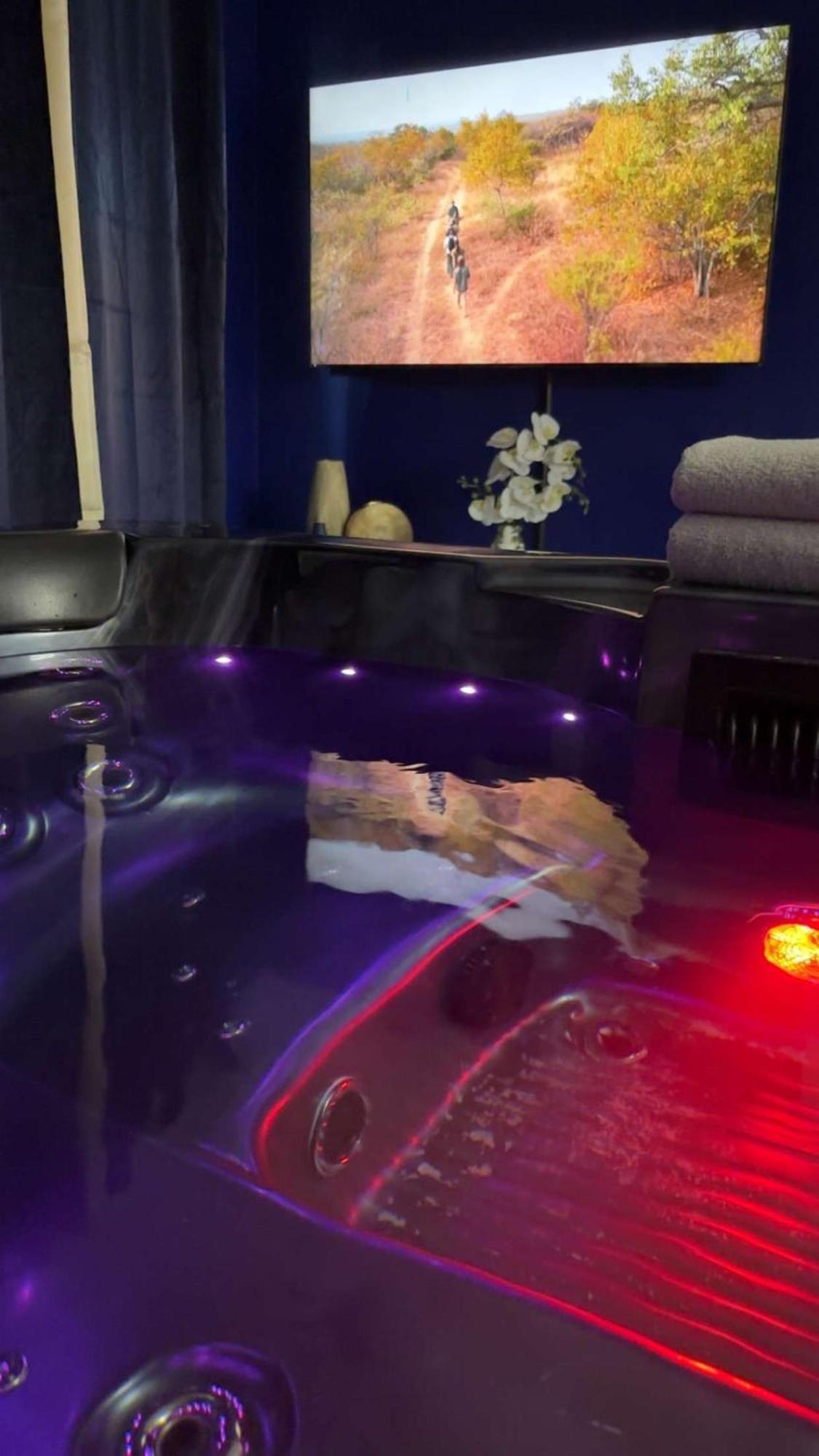 Suite Jacuzzi "Spa Privatif " Appartement Jacuzzi Toulouse Buitenkant foto